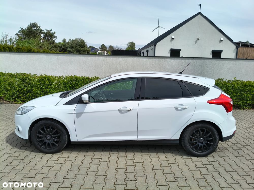 Ford Focus 1.6 Ambiente - 5