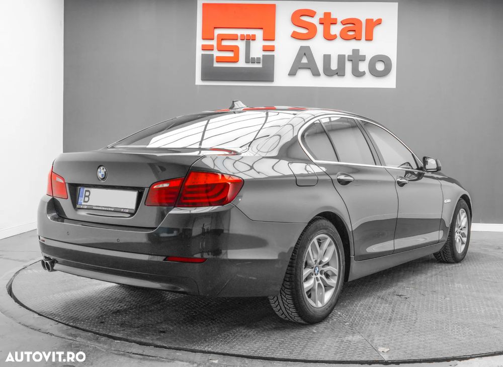 BMW Seria 5 520d xDrive - 7