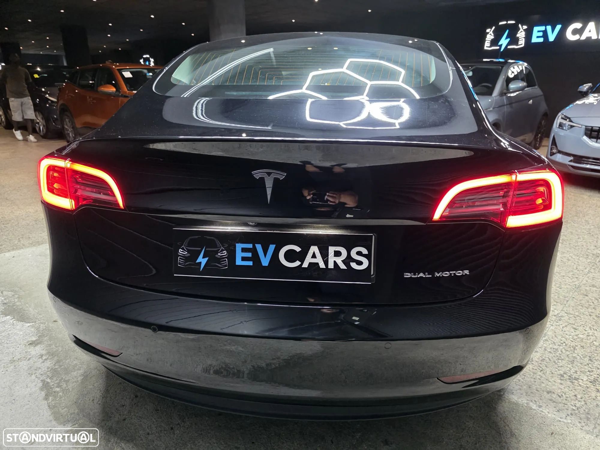 Tesla Model 3 Long-Range Dual Motor AWD - 3