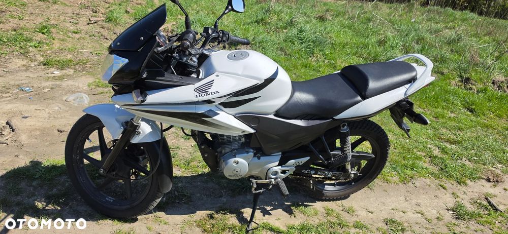 Honda CBF - 3