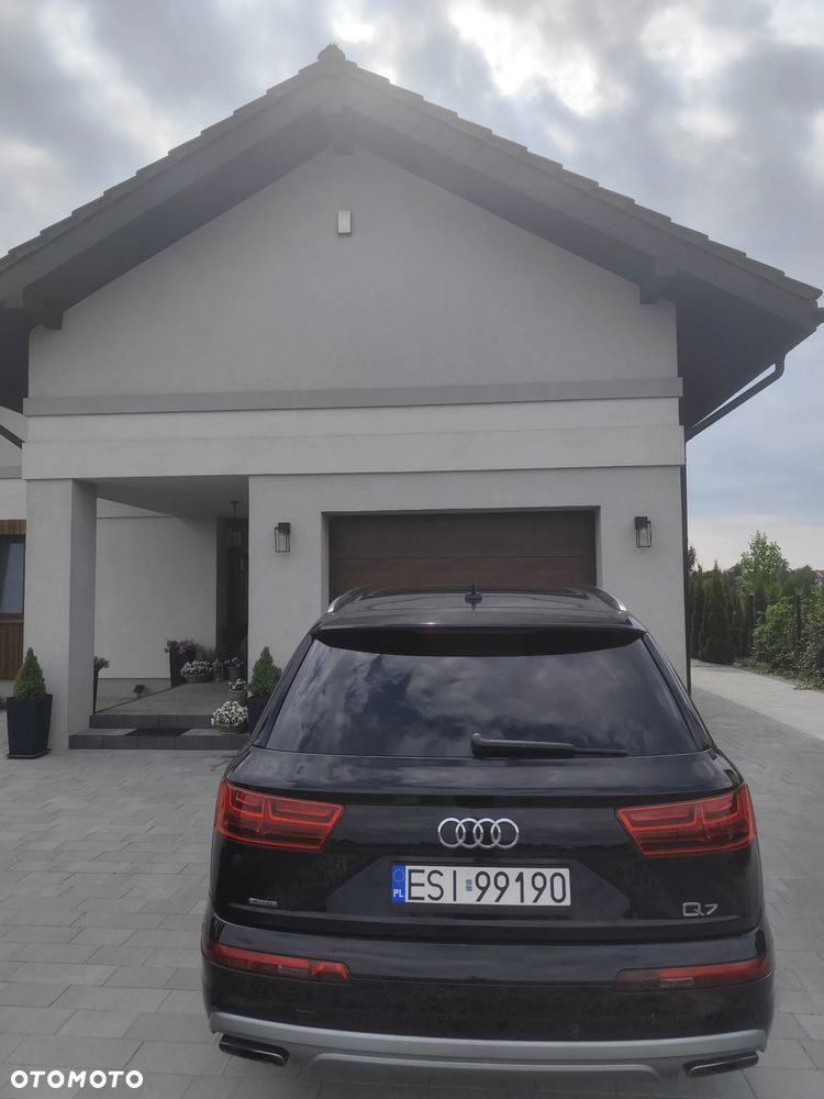 Audi Q7 - 9