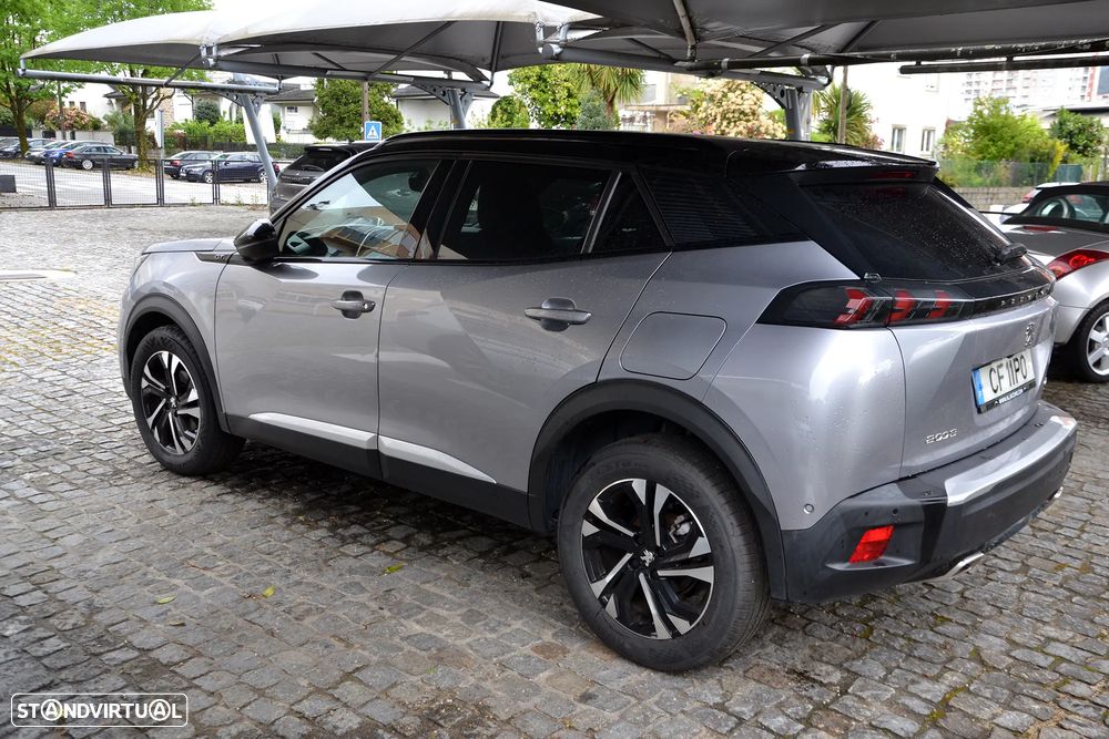 Peugeot 2008 1.2 PureTech GT EAT8 - 5