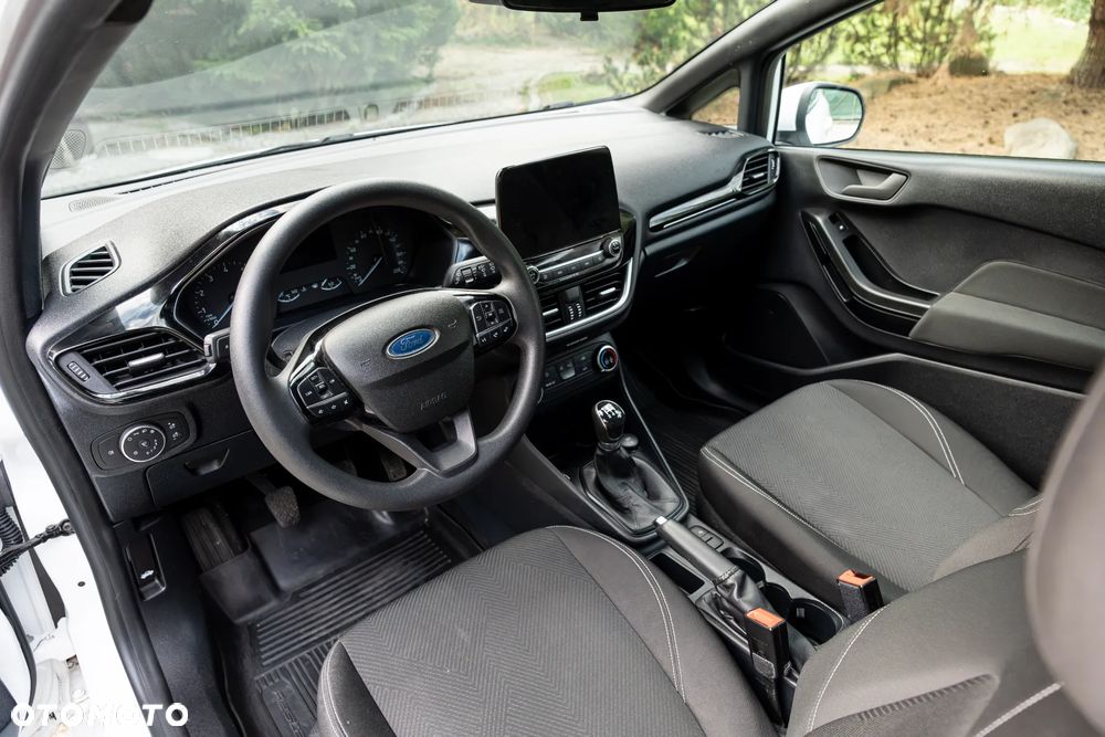 Ford Fiesta 1.1 S&S TREND - 26