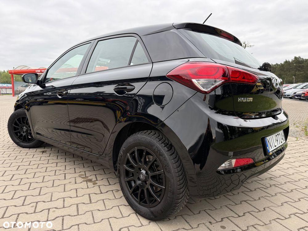 Hyundai i20 1.2 Intro Edition - 4