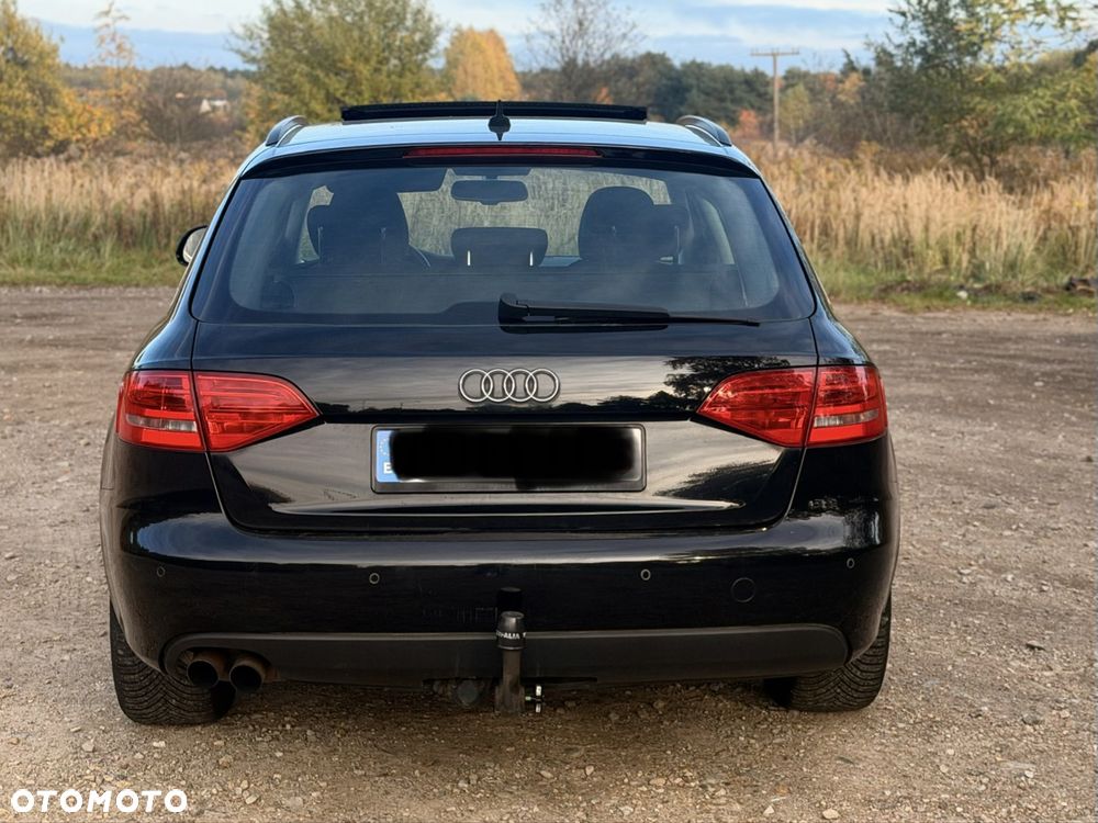 Audi A4 Avant - 4