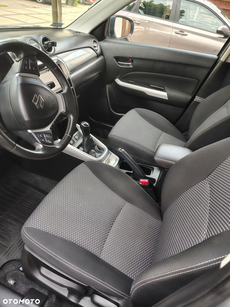 Suzuki Vitara 1.6 Premium 2WD - 11