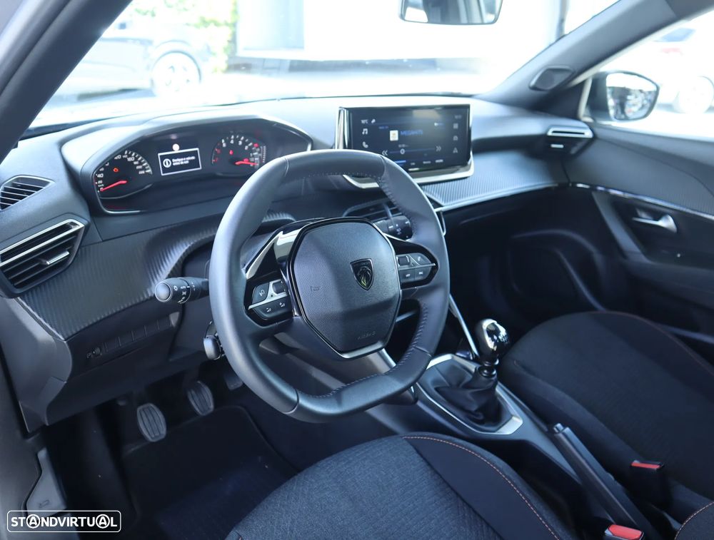 Peugeot 2008 1.2 PureTech Style - 29