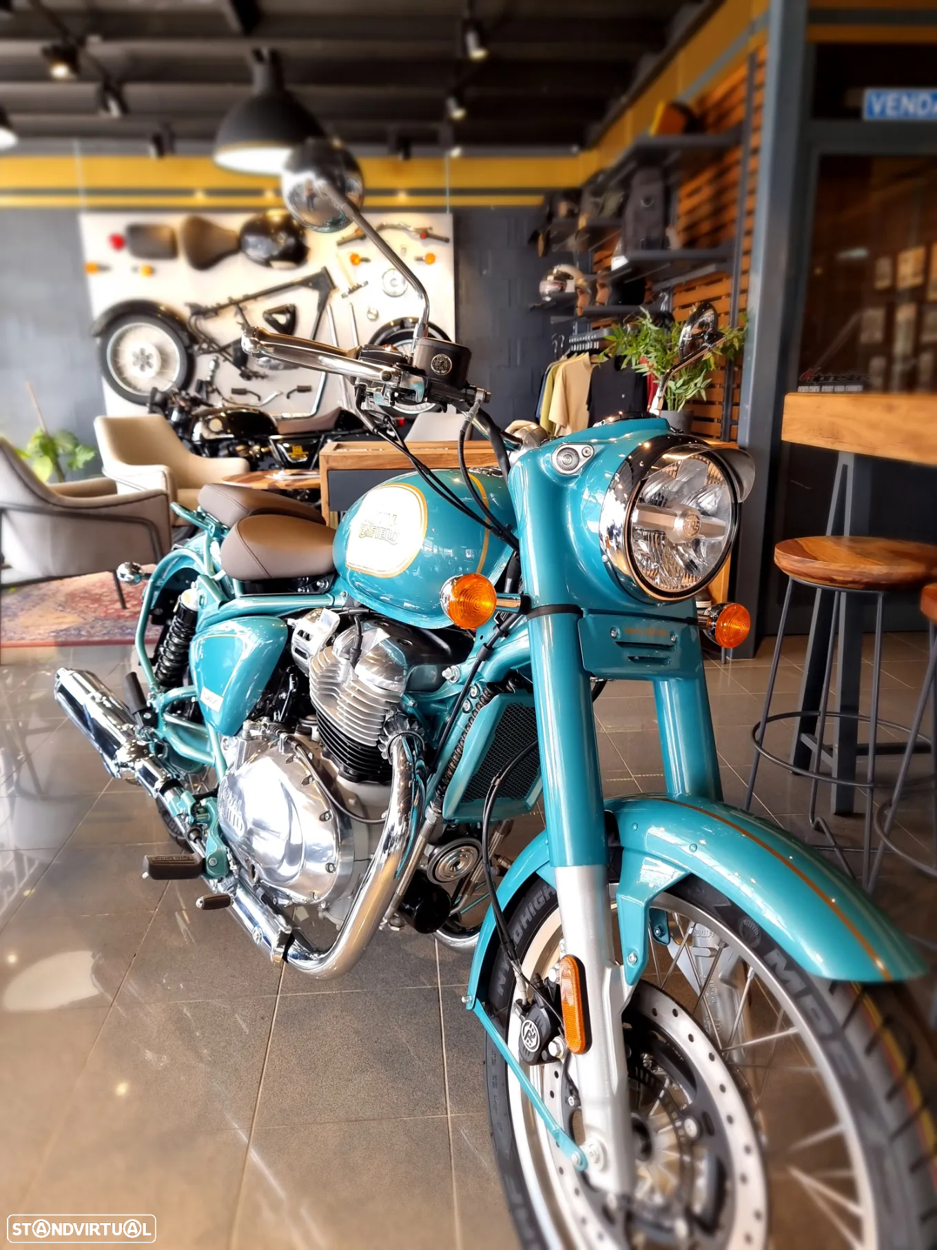 Royal Enfield Classic - 2