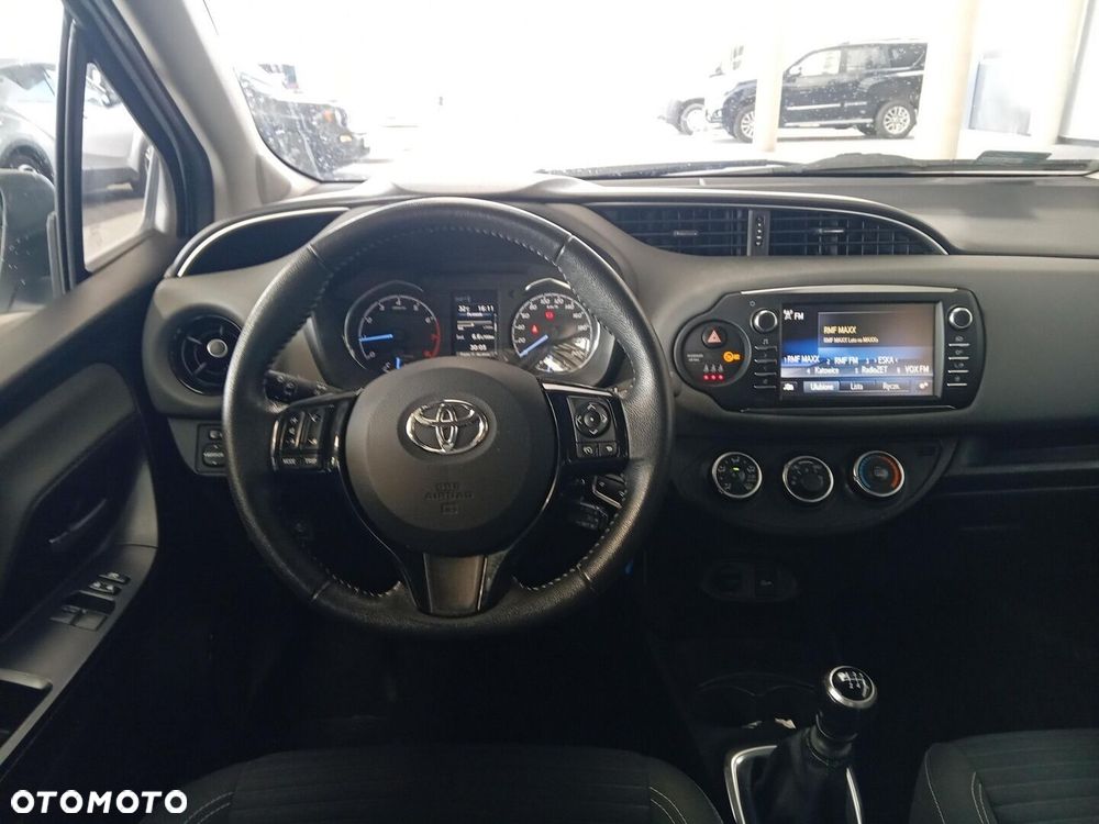 Toyota Yaris - 18