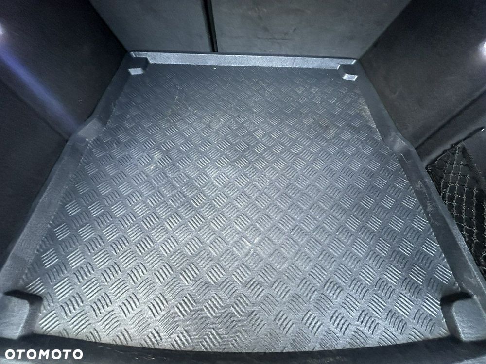 Audi A4 - 25