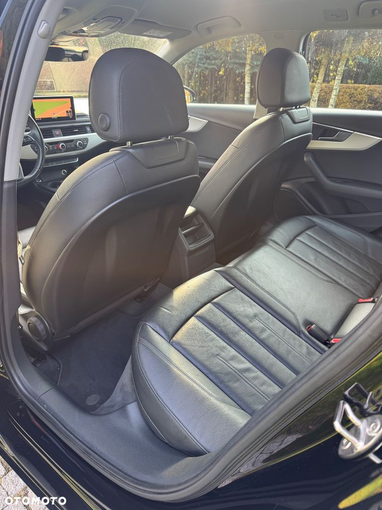 Audi A4 Avant 2.0 TDI Design - 8