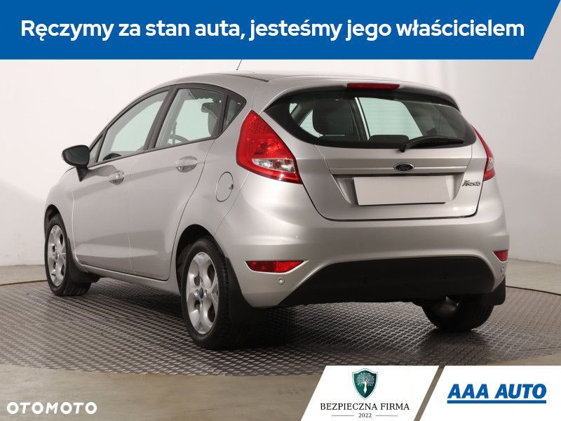 Ford Fiesta - 6
