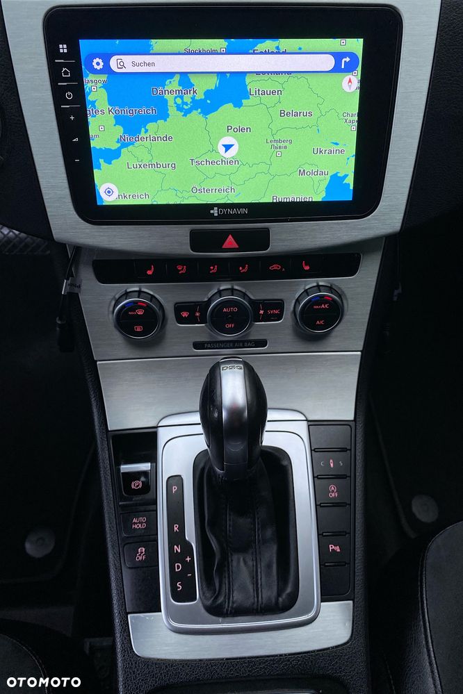 Volkswagen Passat 2.0 TDI DSG BlueMotion Technology Highline - 30