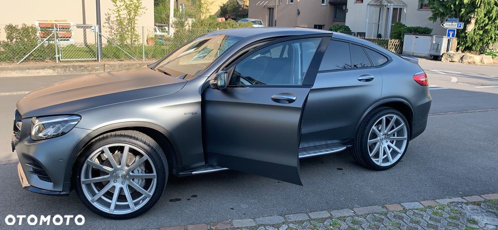 Mercedes-Benz GLC - 1