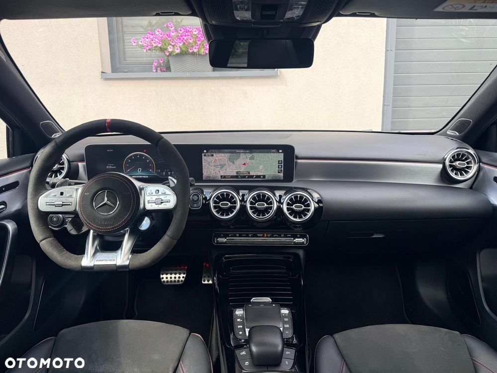 Mercedes-Benz Klasa A 45 S AMG 4-Matic 8G-DCT - 26