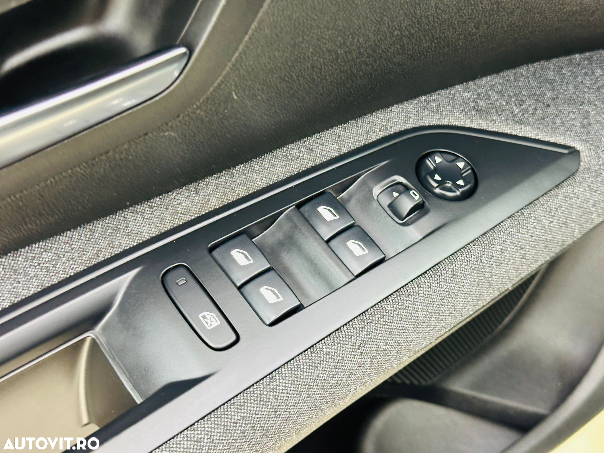 Peugeot 5008 - 15