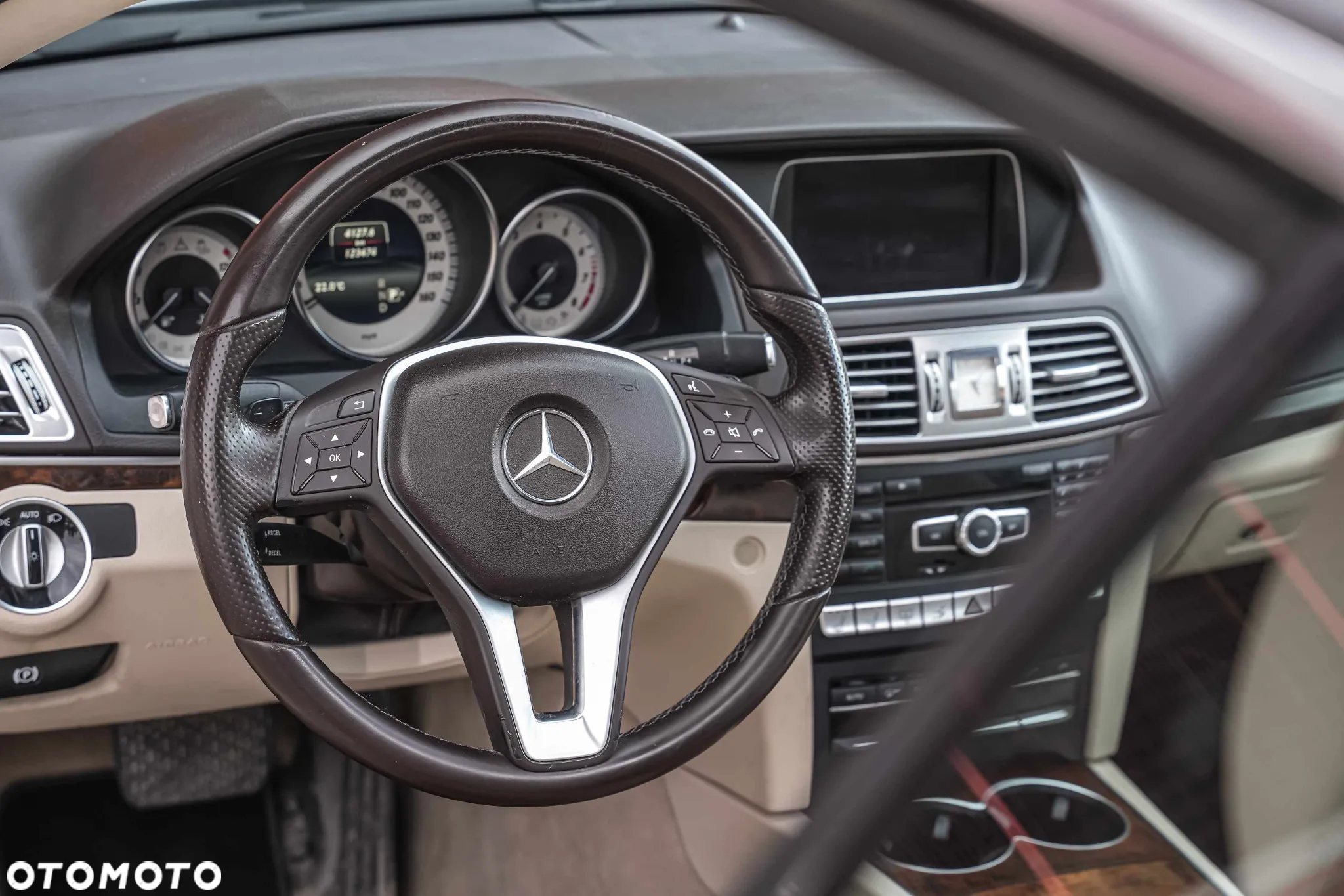 Mercedes-Benz Klasa E 350 CGI BlueEffICIENCY - 25