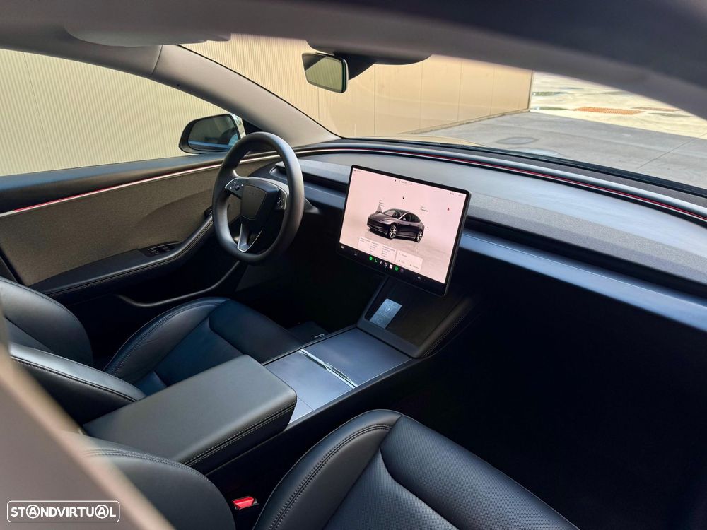Tesla Model 3 Tração Traseira Premium - 29