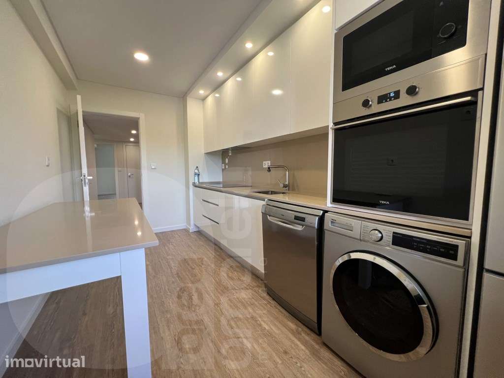 Apartamento T3 totalmente remodelado, Quinta Da Marialva, Corroios - Grande imagem: 2/10