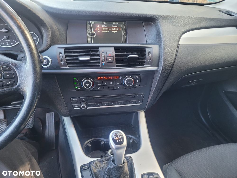 BMW X3 xDrive20d - 38
