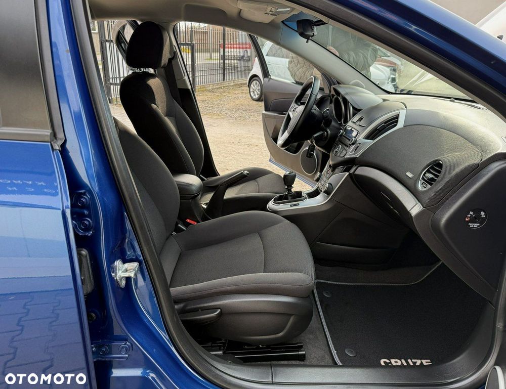 Chevrolet Cruze 1.4 LT - 21