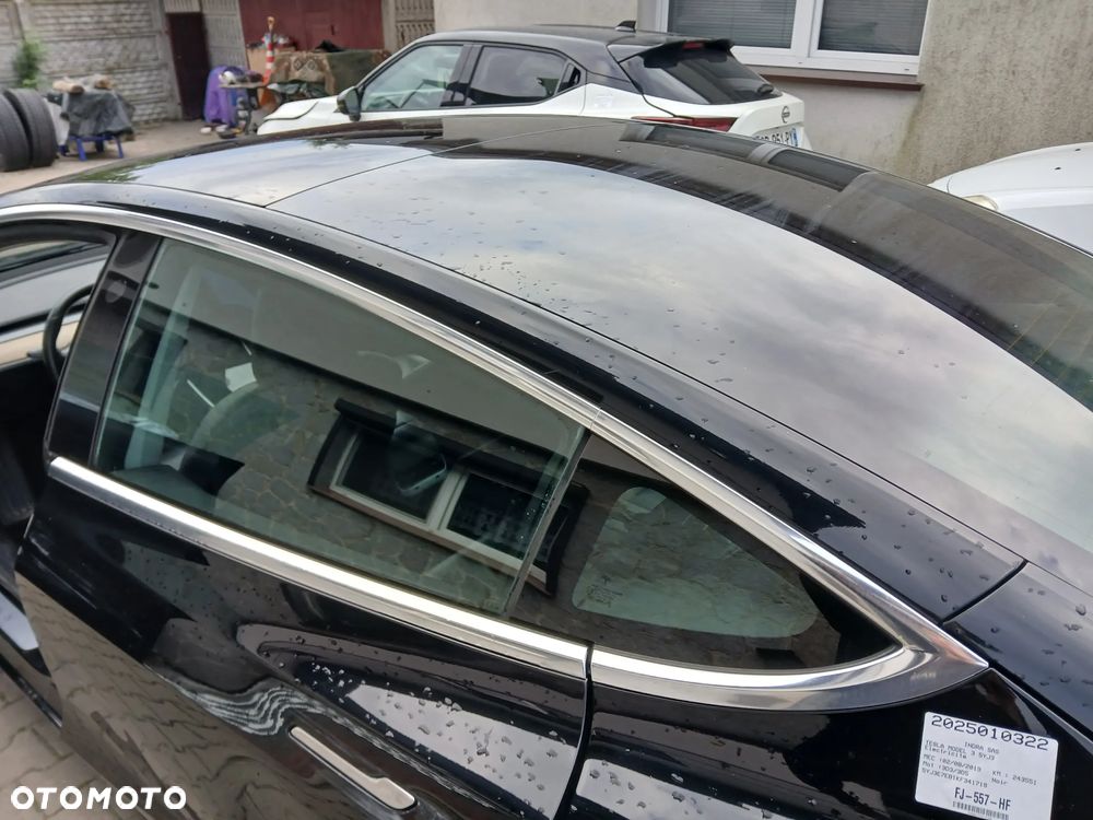 Tesla Model 3 Langstreckenbatterie Allradantrieb Dual Motor Performance - 18