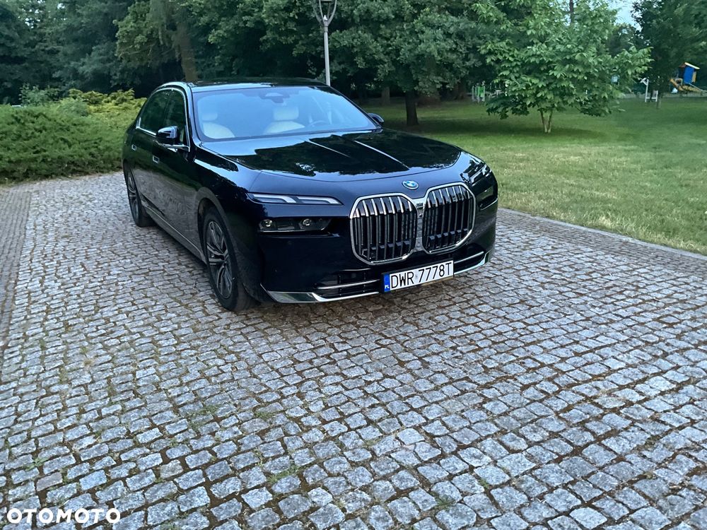 BMW Seria 7 - 5