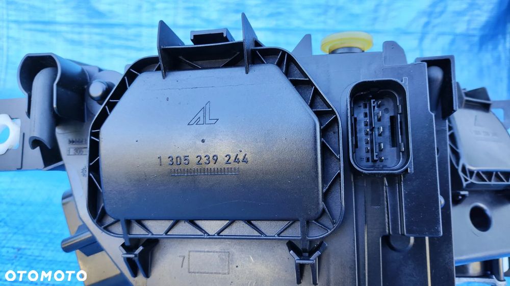 LAMPA PRZÓD LEWY PRAWY BI XENON NIE SKRĘTNY KOMPLETNY KOMPLET 7176709 7176710 BMW E63 E64 LCI LIFT - 11