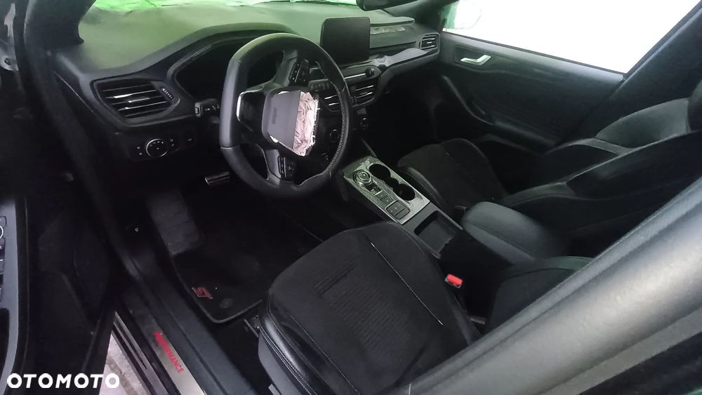 Ford Focus - 16