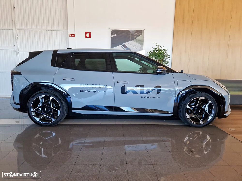 Kia EV4 81.4 kWh GT-Line - 5