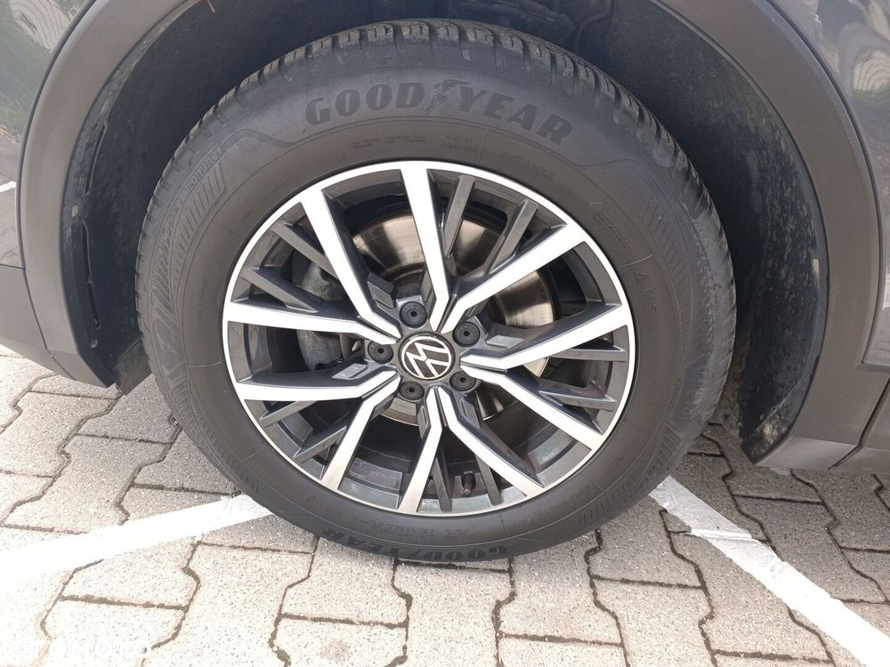 Volkswagen Tiguan 1.5 TSI EVO Life - 17