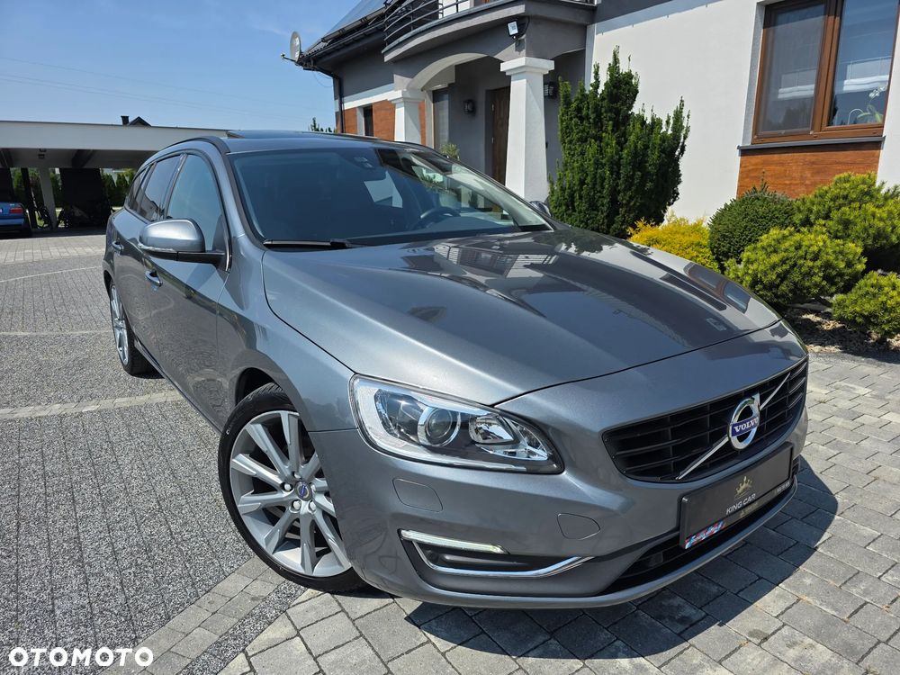 Volvo V60 T5 Geartronic Summum - 13
