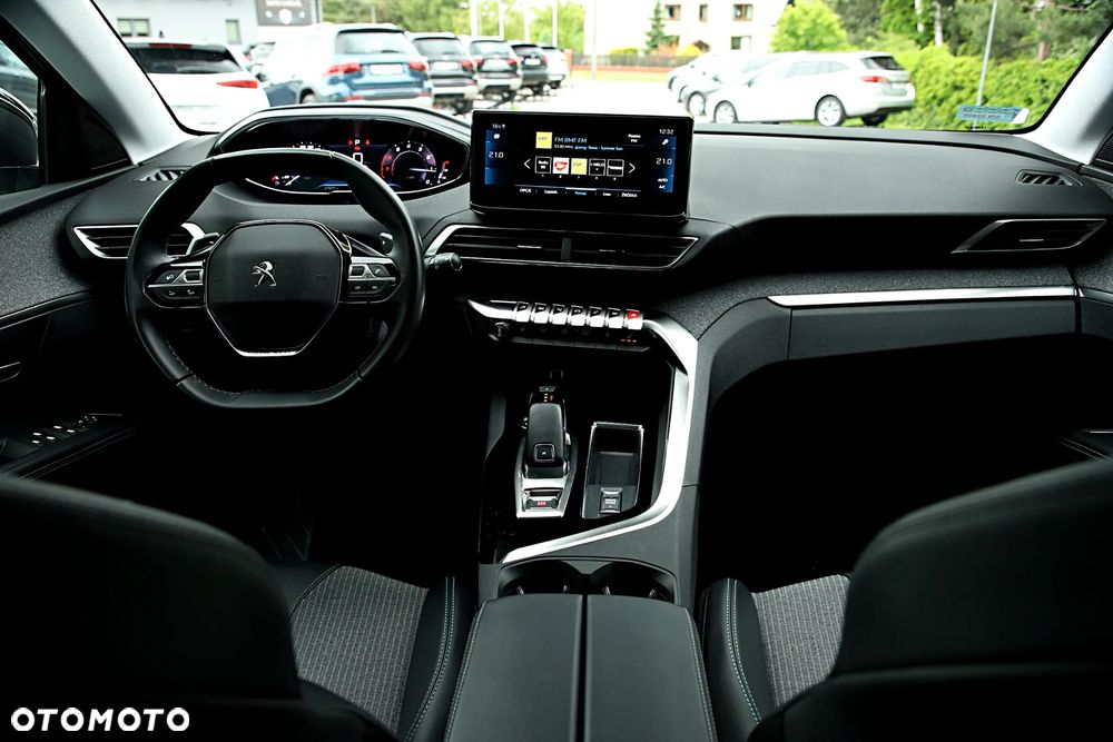 Peugeot 3008 1.2 PureTech Allure Pack S&S EAT8 - 28