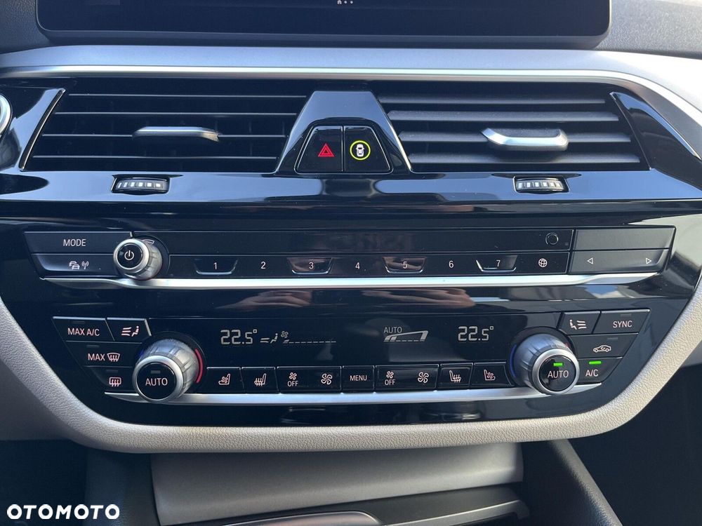 BMW Seria 5 - 29