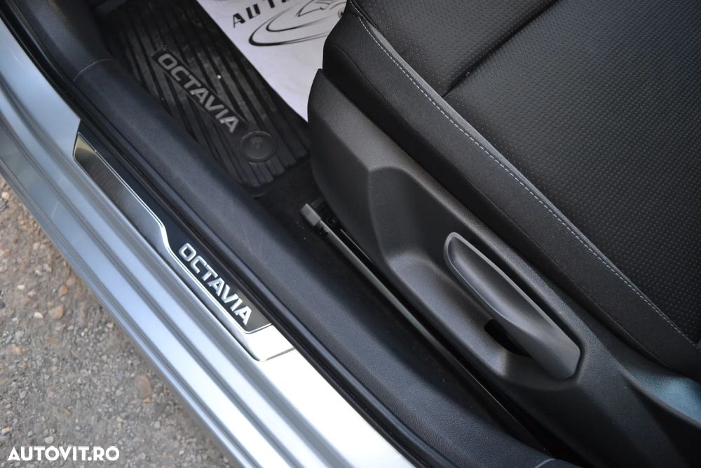Skoda Octavia 2.0 TDI DSG Tour - 9