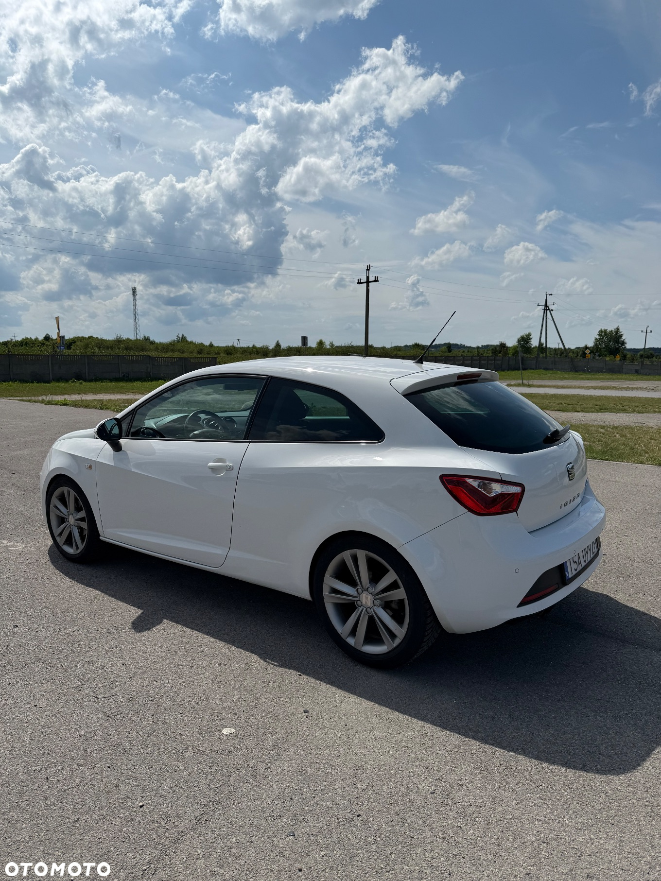 Seat Ibiza SC 1.2 TSI FR - 4