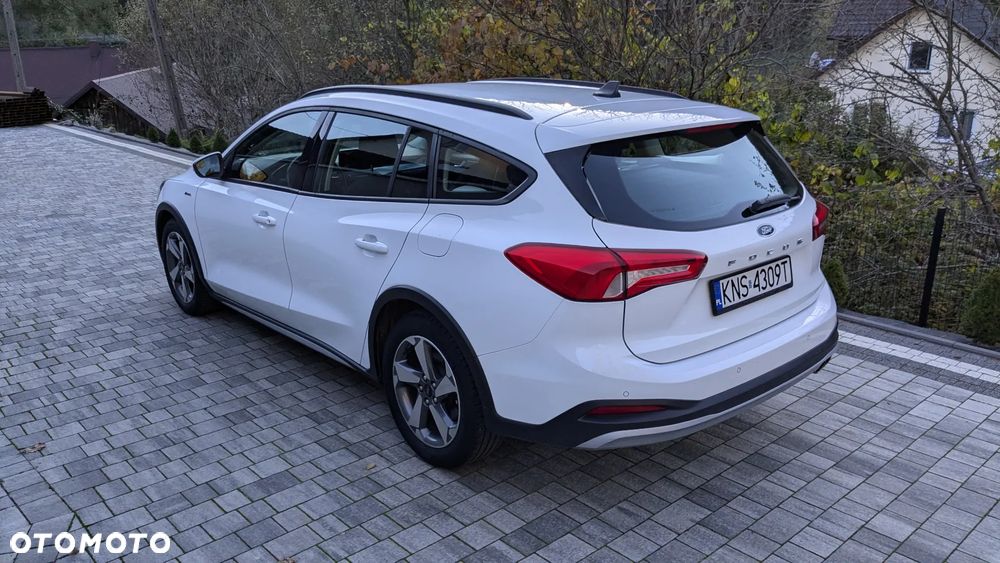 Ford Focus 1.0 EcoBoost Active X - 5