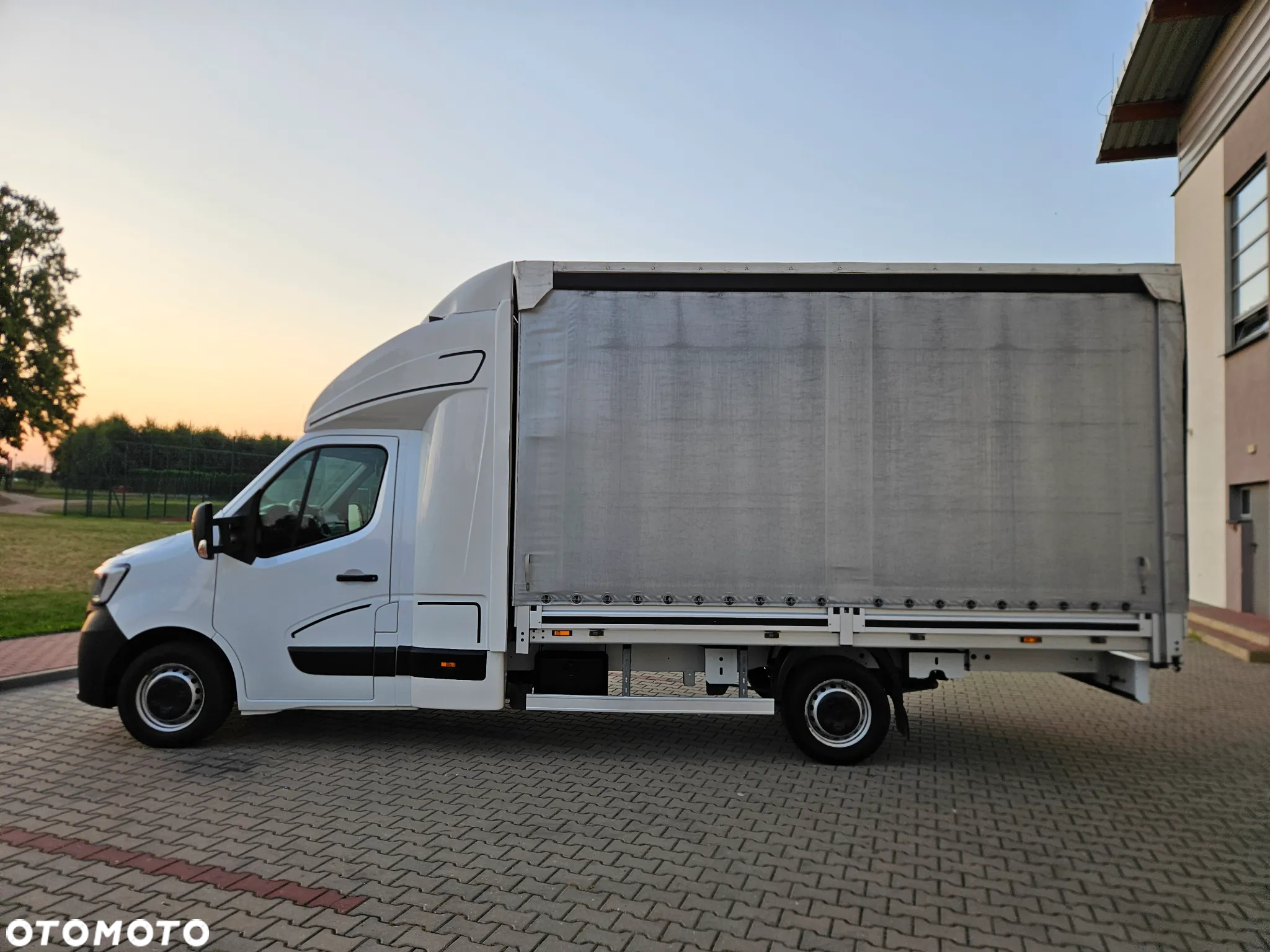 Renault MASTER - 4