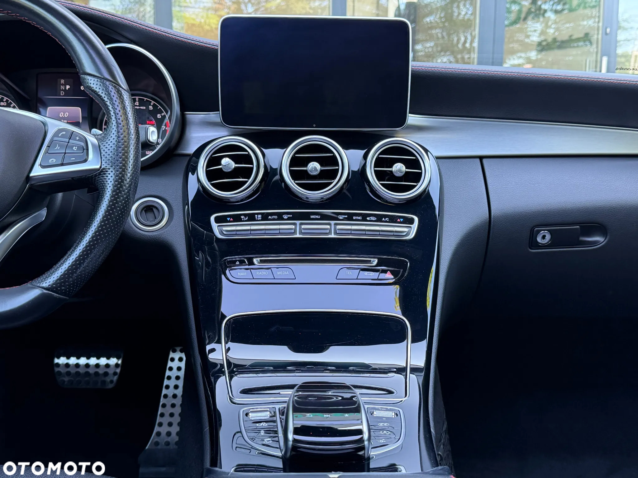 Mercedes-Benz Klasa C AMG 43 Coupe 4Matic 9G-TRONIC - 24