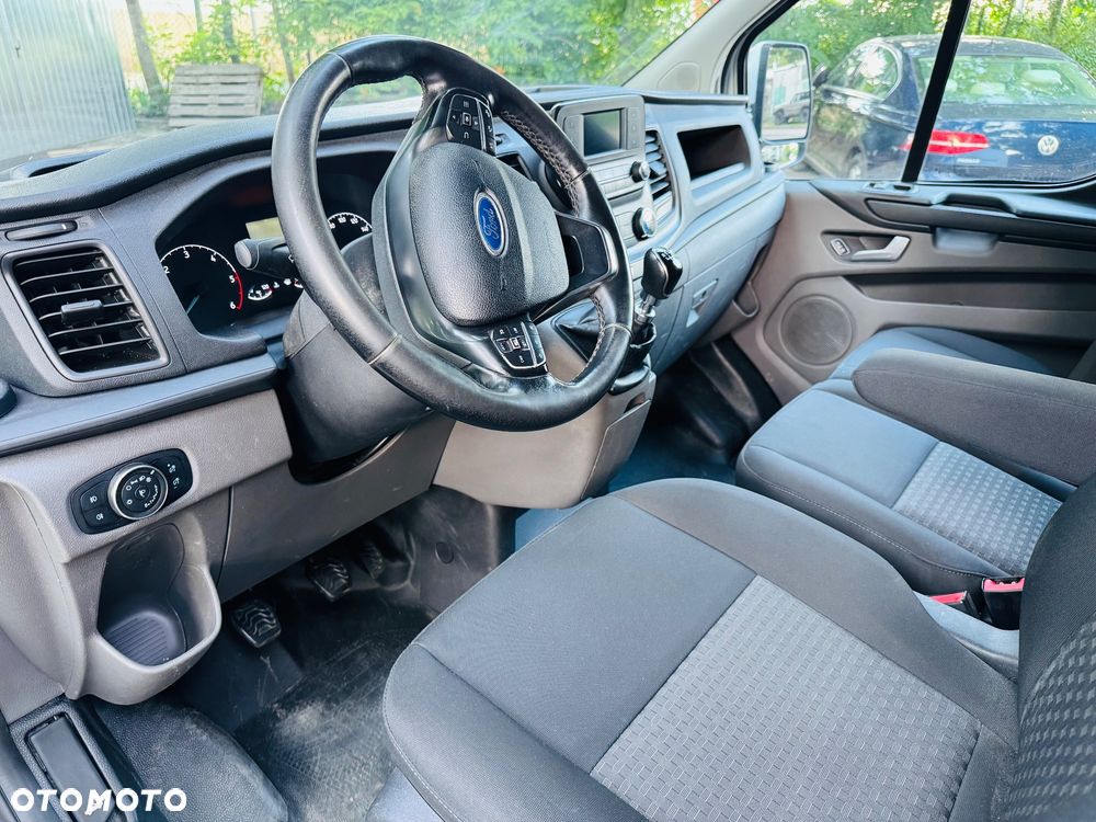 Ford Transit Custom - 8