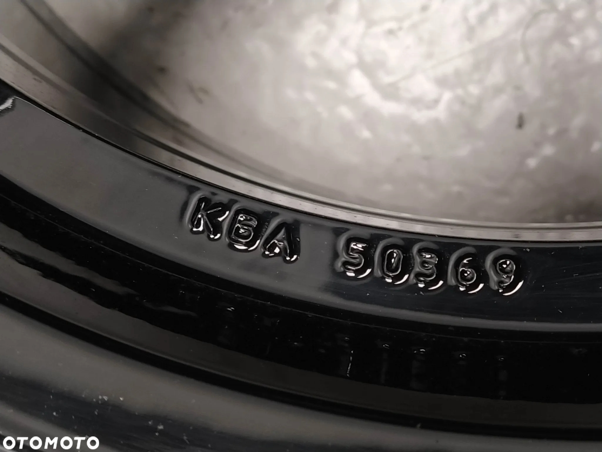 OPEL CROSSLAND 6.5X16 ORYGINALNE FELGI ALUMINIOWE R16 ET20 OPONY PIRELLI 215/65 KOŁA - 16