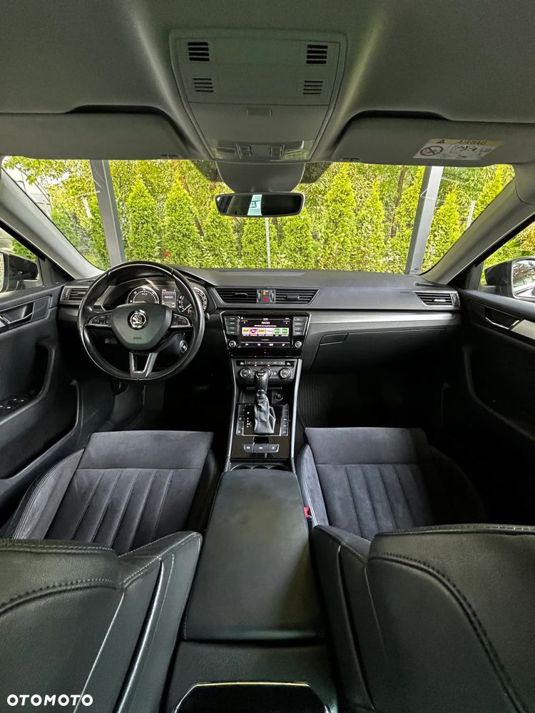 Skoda Superb 2.0 TDI 4x4 Style DSG - 10