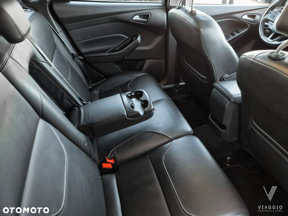 Ford Focus 1.5 EcoBoost STart-Stopp-System TITANIUM - 18