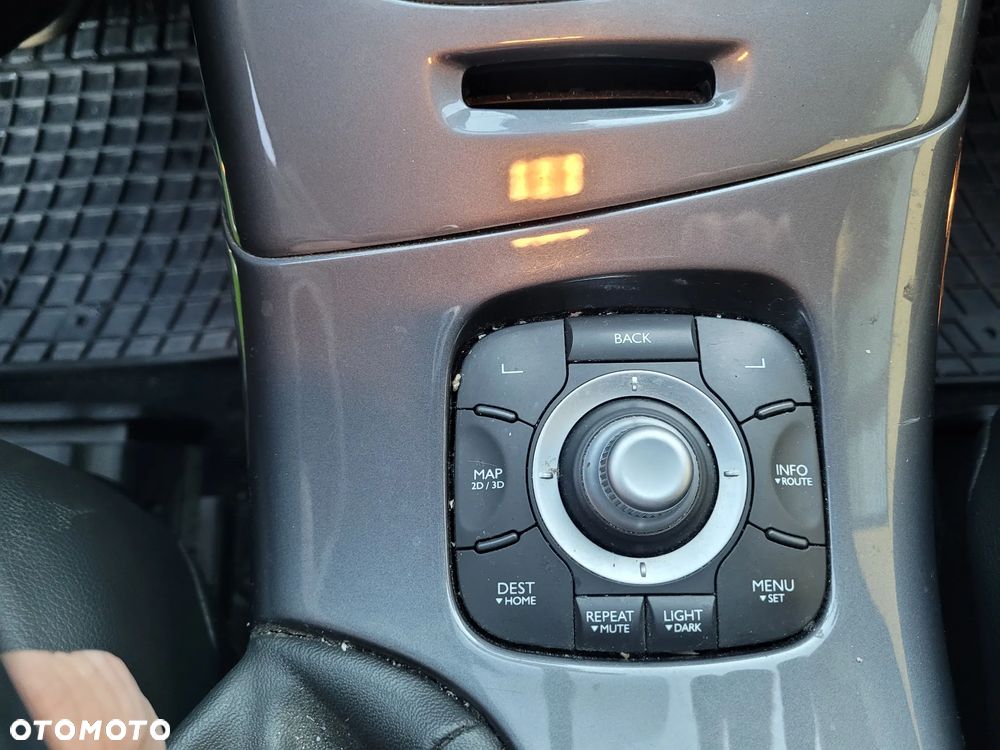 Renault Scenic Energy dCi 130 Euro 6 S&S Xmod Bose Edition - 11