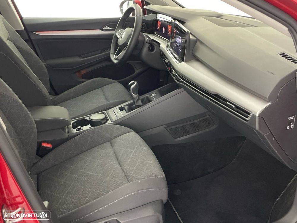 VW Golf 1.0 TSI Life - 21