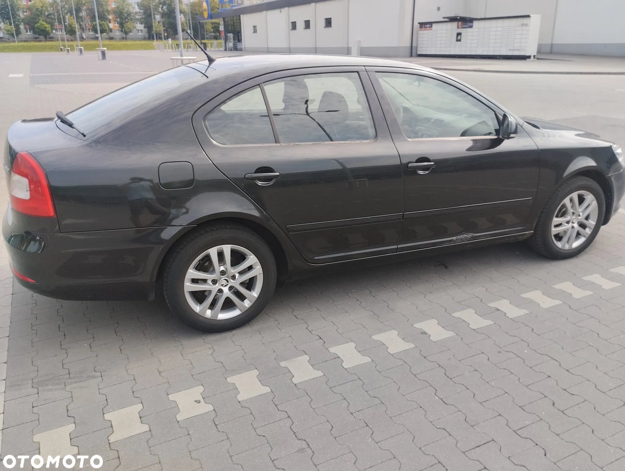 Skoda Octavia 1.4 TSI Ambiente - 9