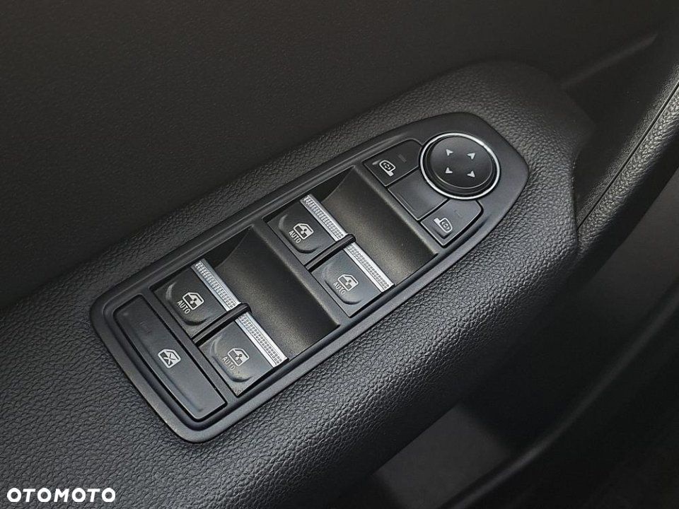 Renault Captur - 21