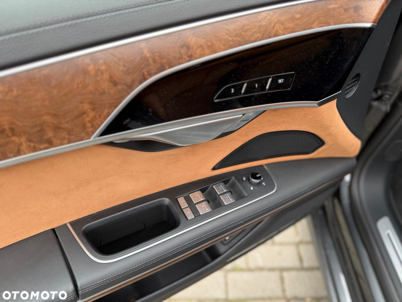 Audi A8 - 27