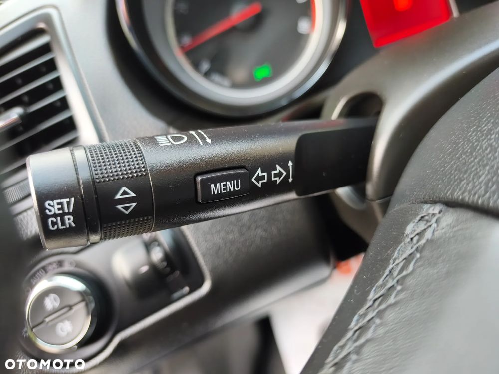 Opel Insignia 1.8 Cosmo - 23