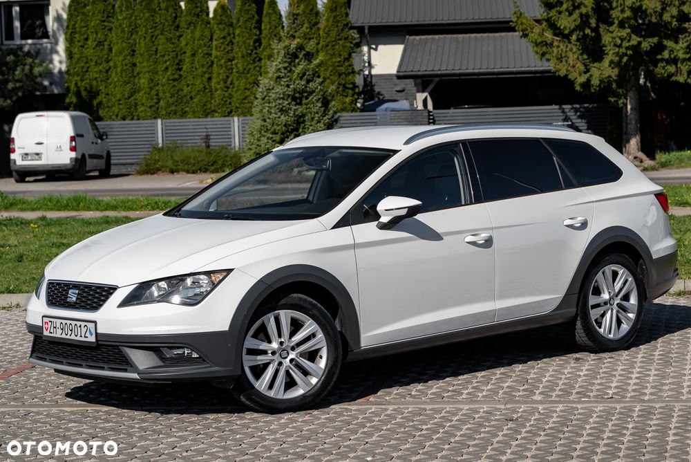 Seat Leon Sportstourer 2.0 TDI Start&Stop 4Drive DSG X-Perience - 3
